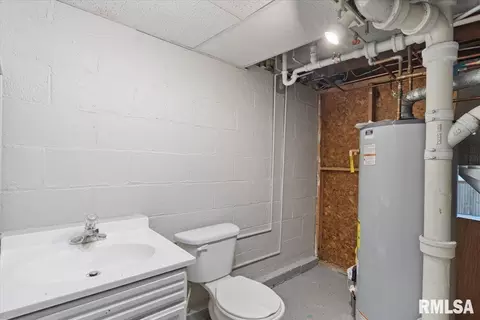 2218 11th Ave, Moline, IL 61265 photo 34