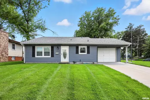 3823 W Lombard St, Davenport, IA 52804