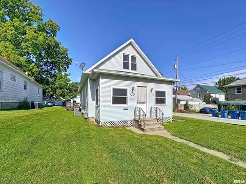 118 7th St, Silvis, IL 61282 photo 3