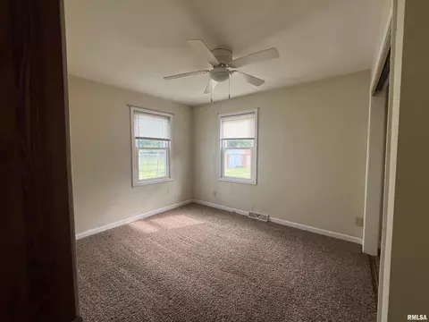 2338 48th St, Moline, IL 61265 photo 10