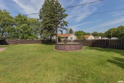 111 E 2nd St, Coal Valley, IL 61240 photo 37