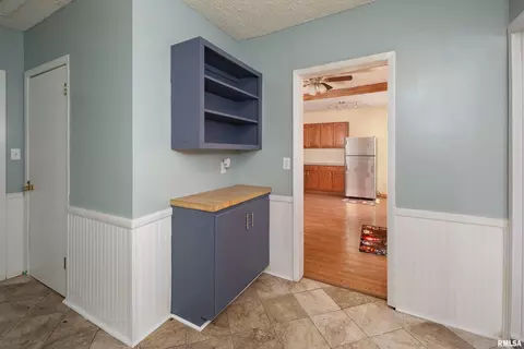 111 E 2nd St, Coal Valley, IL 61240 photo 13
