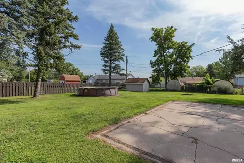111 E 2nd St, Coal Valley, IL 61240 photo 34