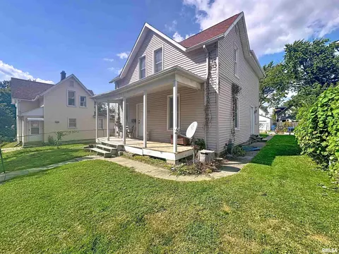 1815 17th Ave, Moline, IL 61265 photo 2