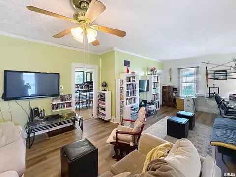 1815 17th Ave, Moline, IL 61265 photo 5