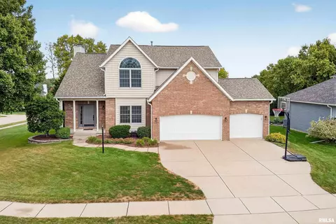 2614 Heather Glen Cir, Bettendorf, IA 52722