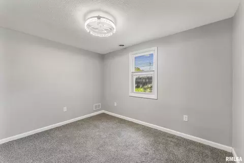 4223 18th Ave, Moline, IL 61265 photo 13
