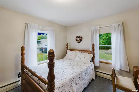 206 Hunter St, Marion, IL 62959 photo 10