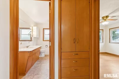 411 15th Ave, Fulton, IL 61252 photo 17