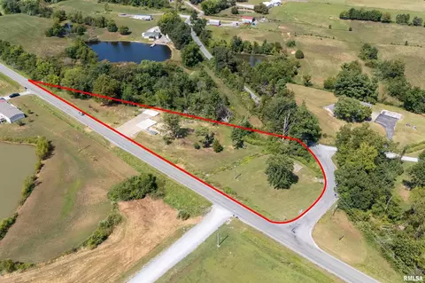 7810 Tunnel Hill Rd, Goreville, IL 62939