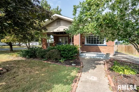 621 S 14th St, Herrin, IL 62948 photo 3