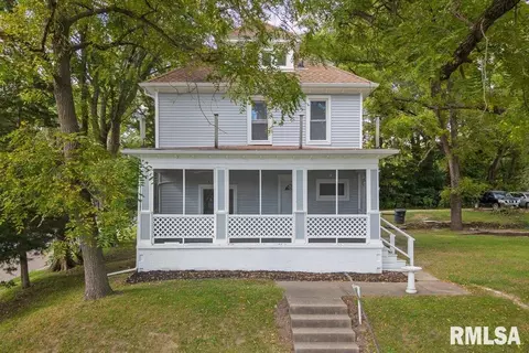 1403 45th Ave, Rock Island, IL 61201