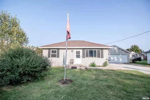 1804 15th St, Viola, IL 61486 photo 2