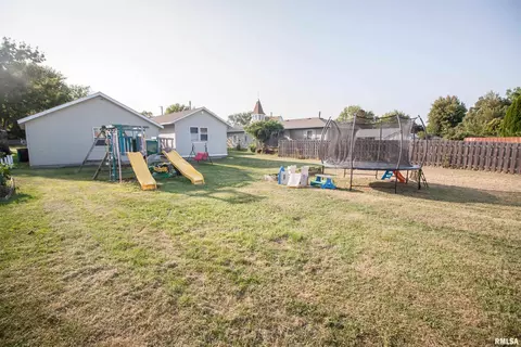1804 15th St, Viola, IL 61486 photo 7