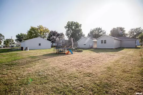 1804 15th St, Viola, IL 61486 photo 6