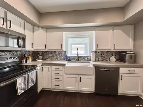 801 16th Ave, Fulton, IL 61252 photo 9