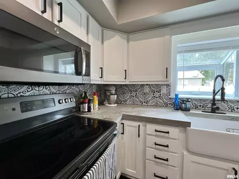 801 16th Ave, Fulton, IL 61252 photo 8