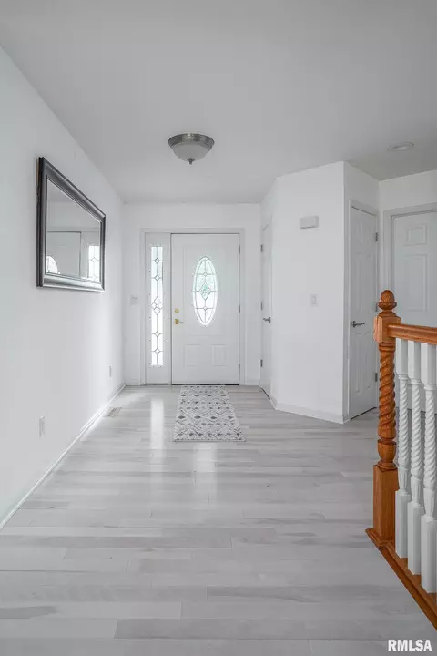 Entry Way - 601 Cherry Ct, Colona, IL 61241 photo 1 of 1