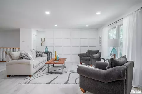 Living - 601 Cherry Ct, Colona, IL 61241 photo 1 of 1