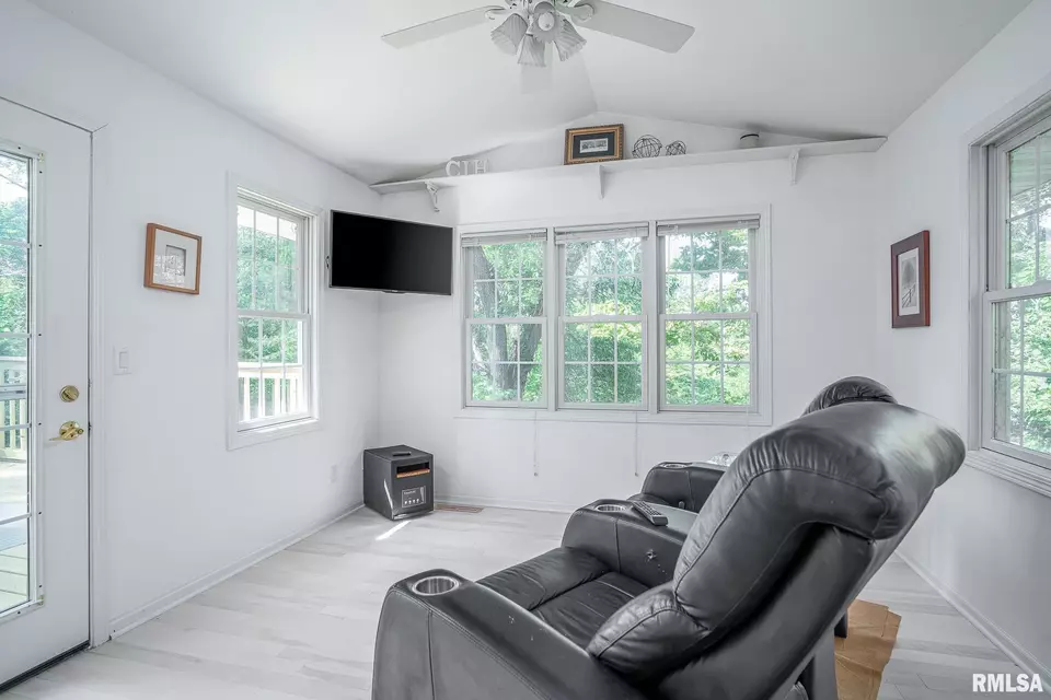 Other - 601 Cherry Ct, Colona, IL 61241 photo 2 of 8