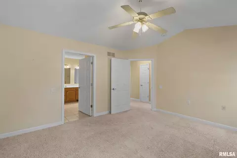 1105 18th Ave, Silvis, IL 61282 photo 16