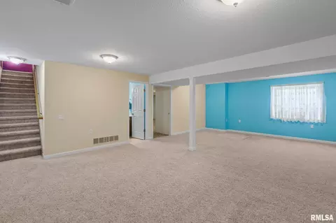 1105 18th Ave, Silvis, IL 61282 photo 22