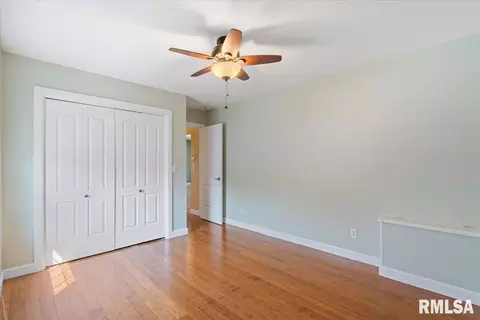 555 25th Ave, Moline, IL 61265 photo 27