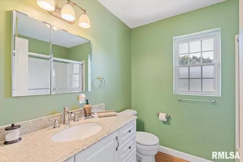 555 25th Ave, Moline, IL 61265 photo 25