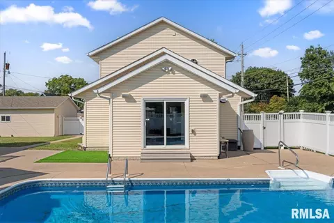 555 25th Ave, Moline, IL 61265 photo 10