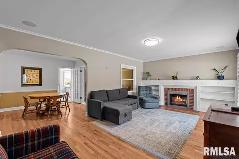 1870 25th Avenue Ct, Moline, IL 61265 photo 8