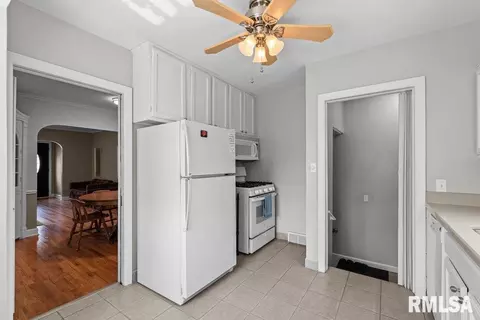 1870 25th Avenue Ct, Moline, IL 61265 photo 22