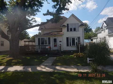 921 N Tremont St, Kewanee, IL 61443