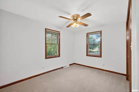 1802 26th Ave, Moline, IL 61265 photo 20