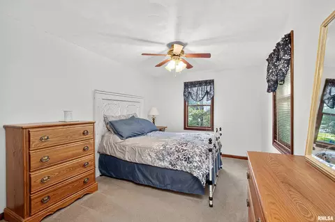 1802 26th Ave, Moline, IL 61265 photo 16