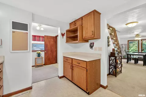 1802 26th Ave, Moline, IL 61265 photo 12