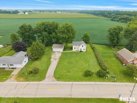 301 N 1st St, Long Grove, IA 52756