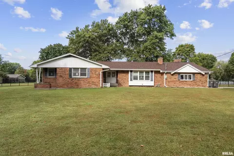 305 N Henderson Rd, Alexis, IL 61412
