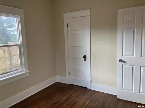 414 E Oak St, Kewanee, IL 61443 photo 21