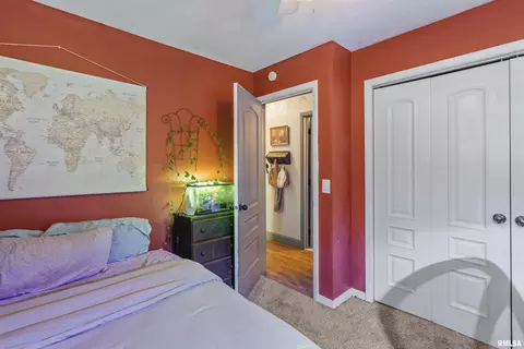 2407 2nd St, Moline, IL 61265 photo 18