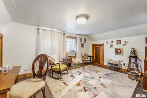 201 E Monroe St, Joy, IL 61260 photo 14