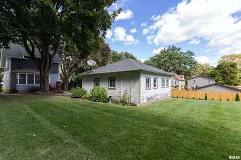 1824 25th Ave, Moline, IL 61265 photo 8