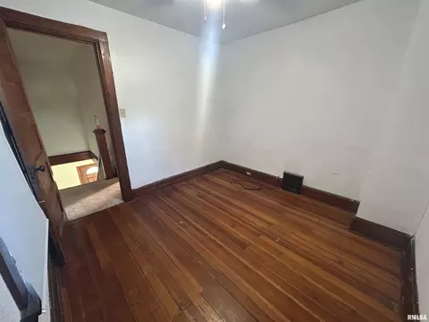 809 Goethe St, Dubuque, IA 52001 photo 10