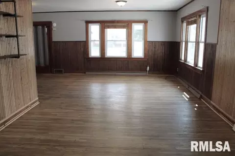 516 W Prospect St, Kewanee, IL 61443 photo 15