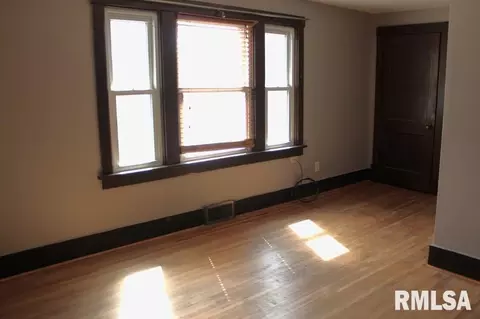 516 W Prospect St, Kewanee, IL 61443 photo 36