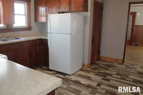 516 W Prospect St, Kewanee, IL 61443 photo 18