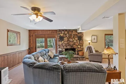 8508 Centerville Rd, Hannibal, MO 63401 photo 6