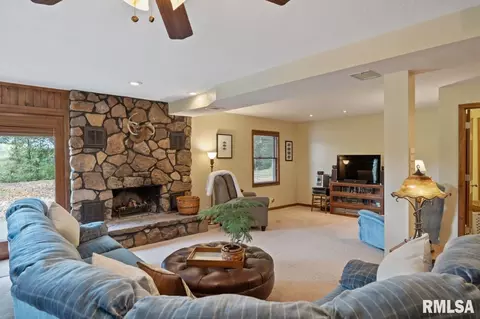 8508 Centerville Rd, Hannibal, MO 63401 photo 25
