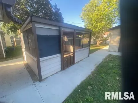 1707 18th Street C, Moline, IL 61265 photo 6