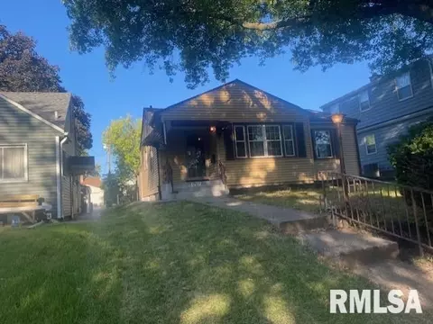 1707 18th Street C, Moline, IL 61265 photo 2