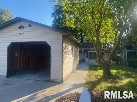 1707 18th Street C, Moline, IL 61265 photo 7